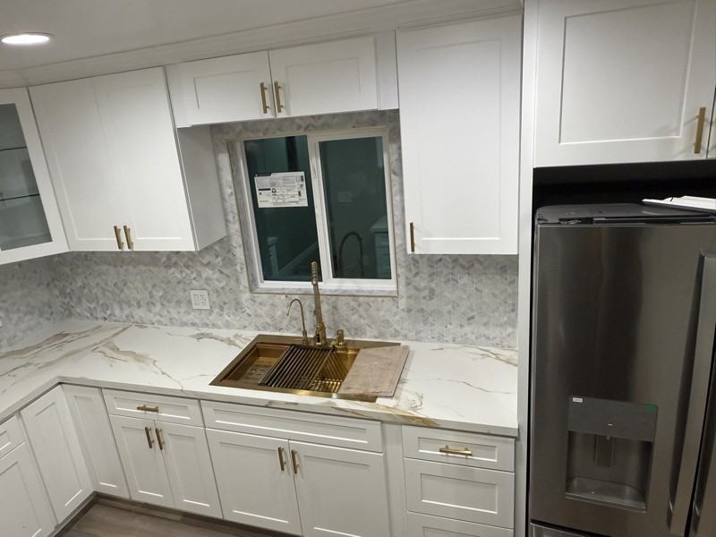 1616 E Harding St - Photo 4 of 10