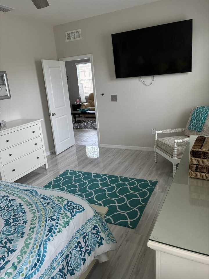 8332 Enclave Way #101 - Photo 4 of 18