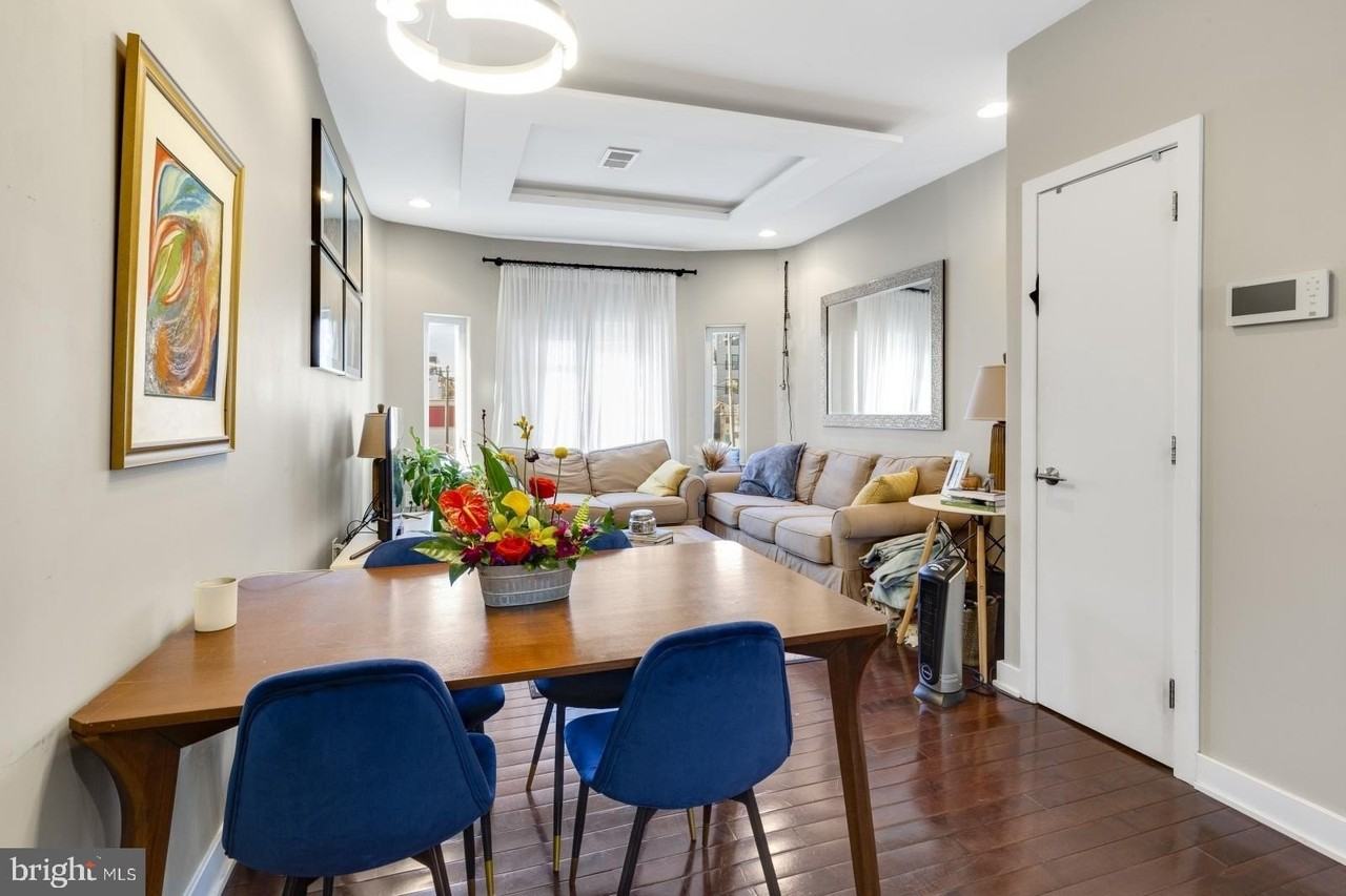 221 W Girard Ave Apt 2 - Photo 2 of 22