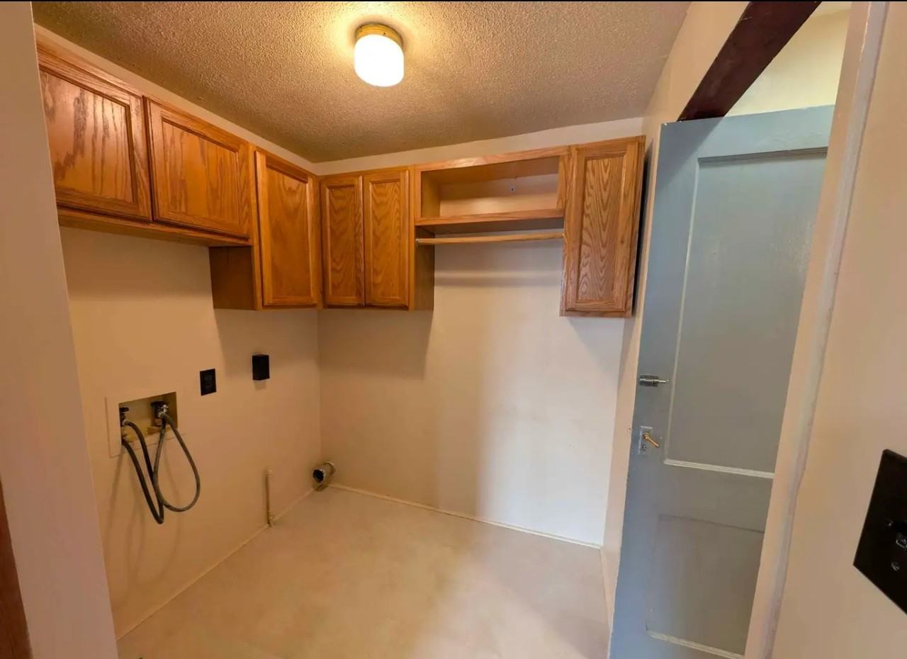 501 School St - Photo 5 of 7