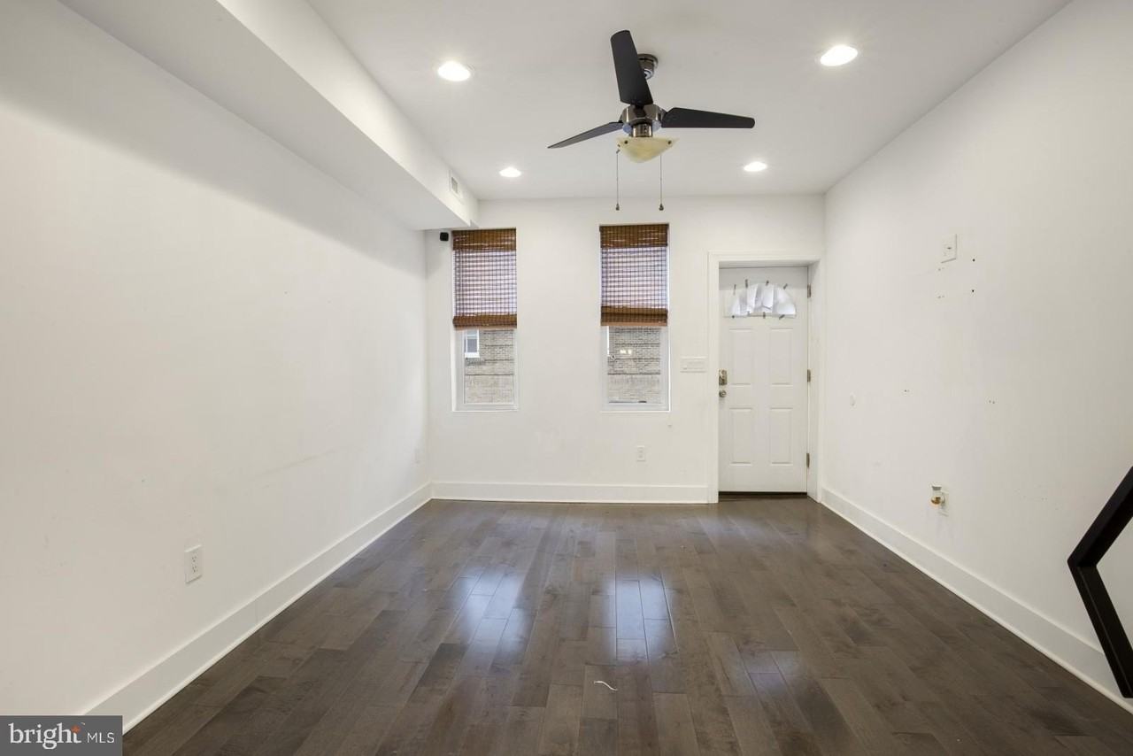 1937 E Sergeant St - Photo 4 of 33