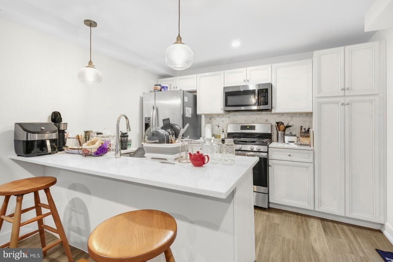 2013 Mount Vernon St Unit A - Photo 2 of 15