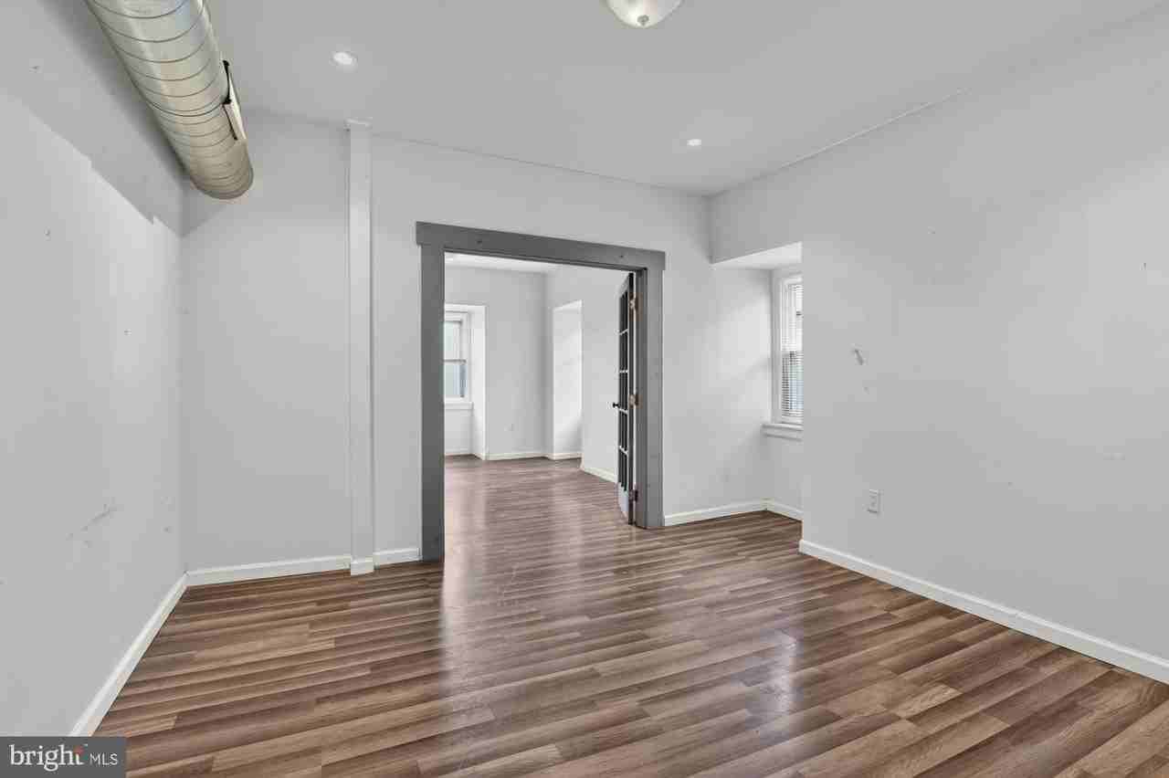 129 W Susquehanna Ave Apt 3 - Photo 4 of 14