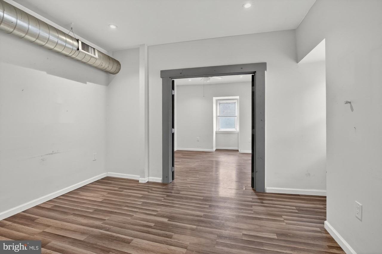 129 W Susquehanna Ave Apt 3 - Photo 5 of 14