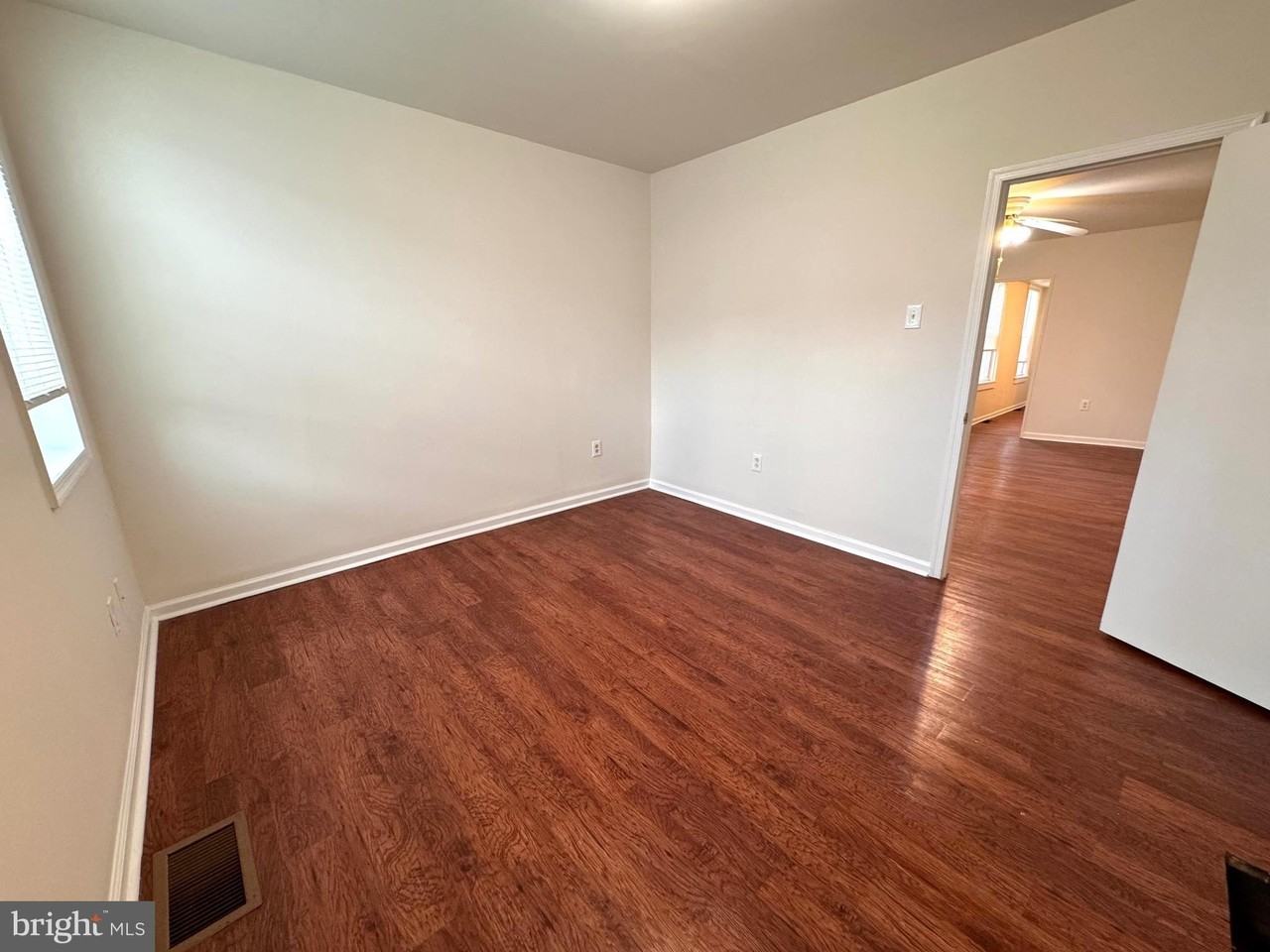 4444 Richmond St Apt 1s - Photo 7 of 13