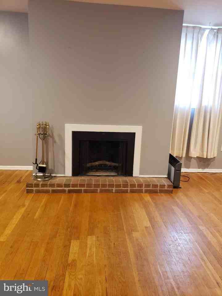 801 South St Apt H - Photo 7 of 42