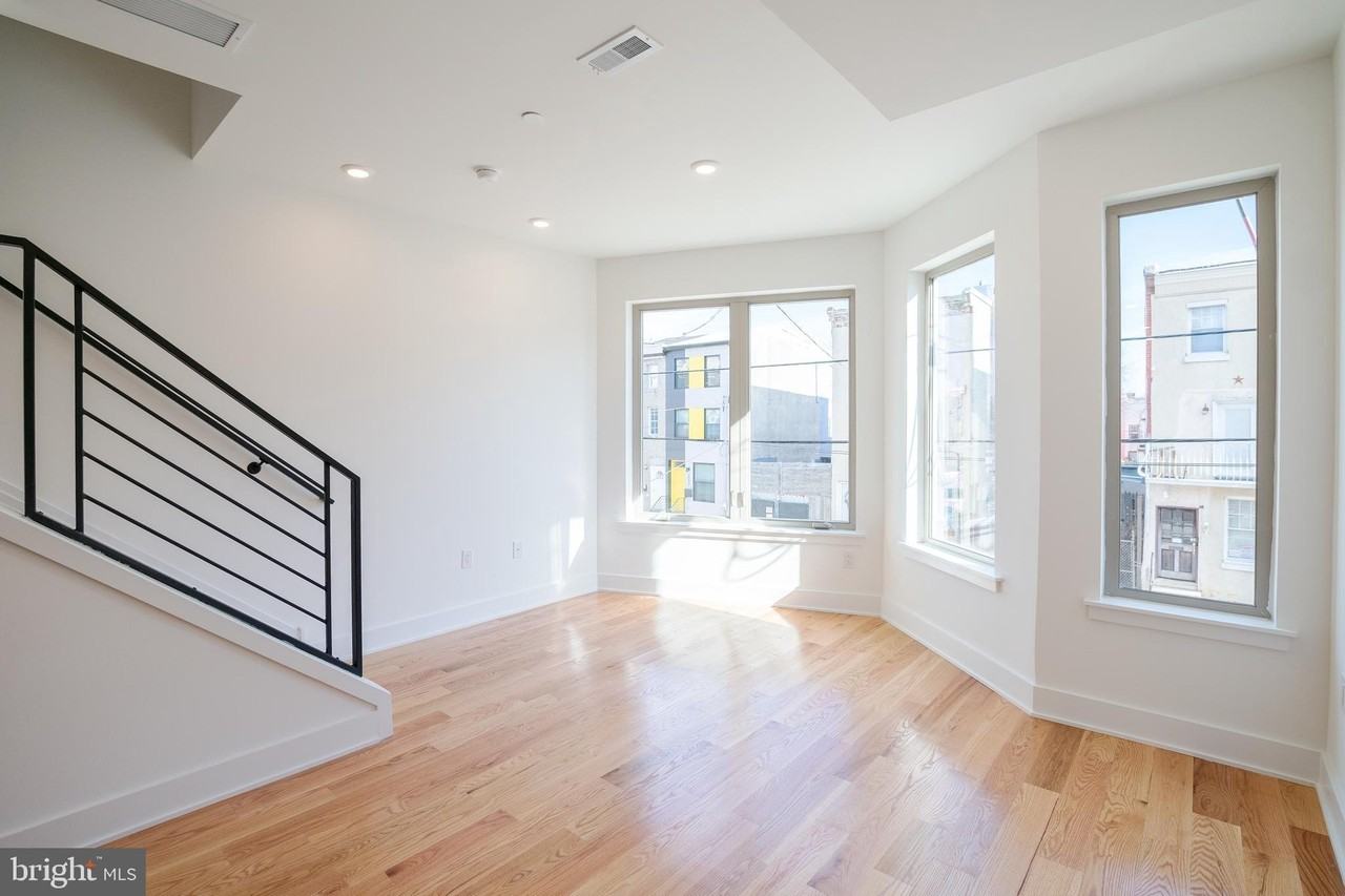 2022 N 5th St Apt 2 - Photo 2 of 23