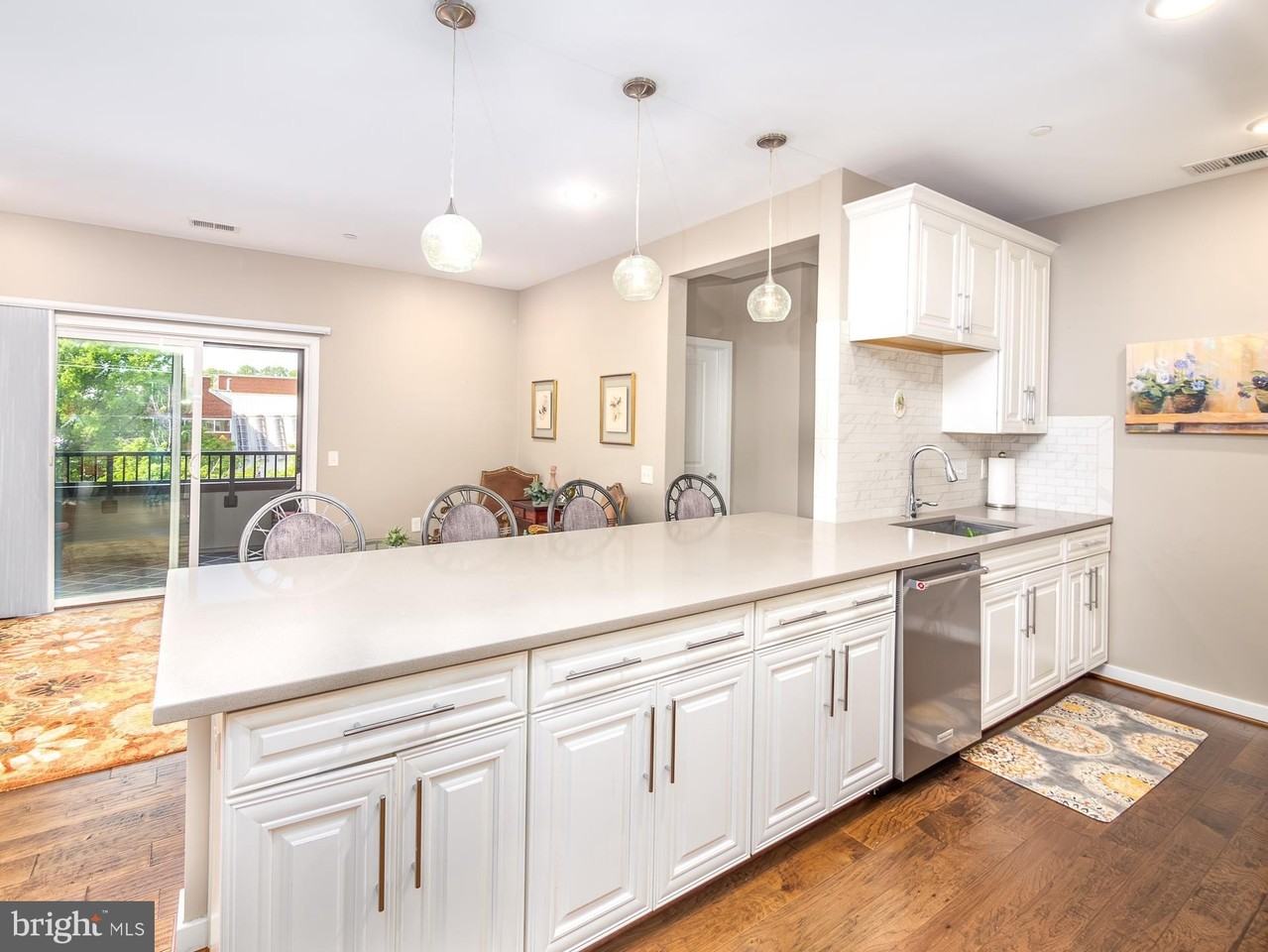 3989 Norton Pl Unit 407 - Photo 5 of 28