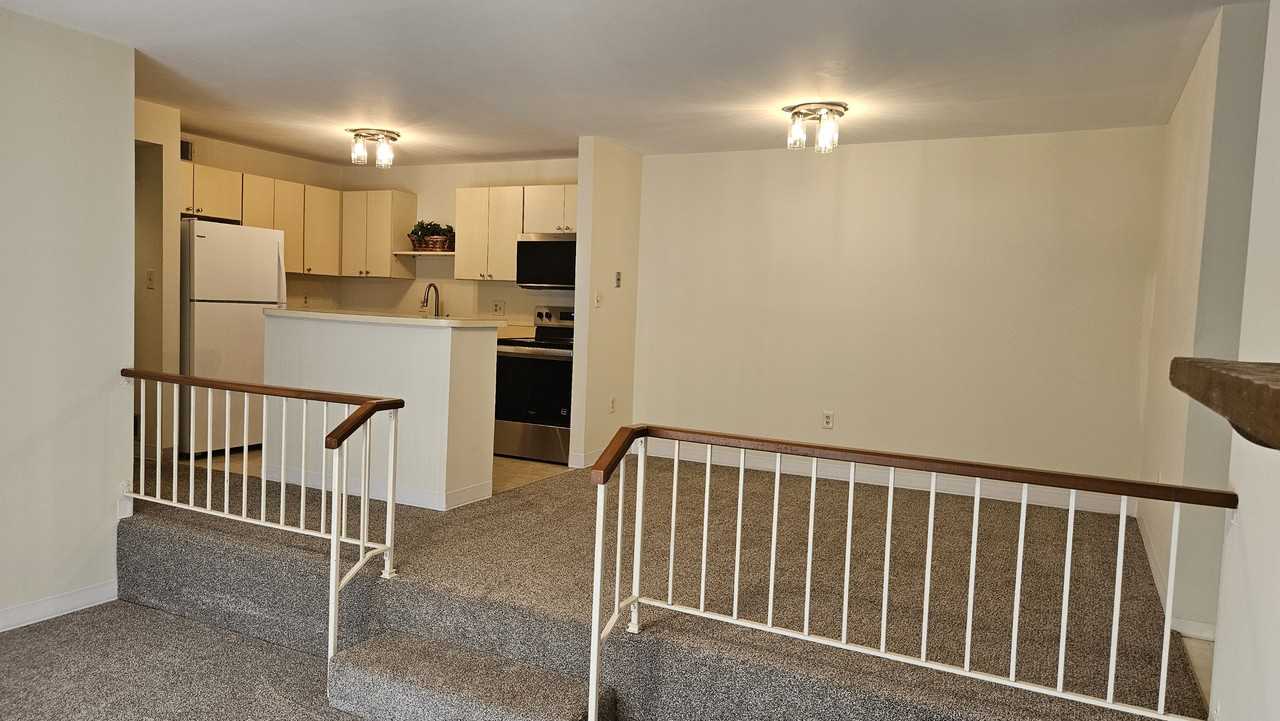 1209 Kenzie Dr - Photo 4 of 15