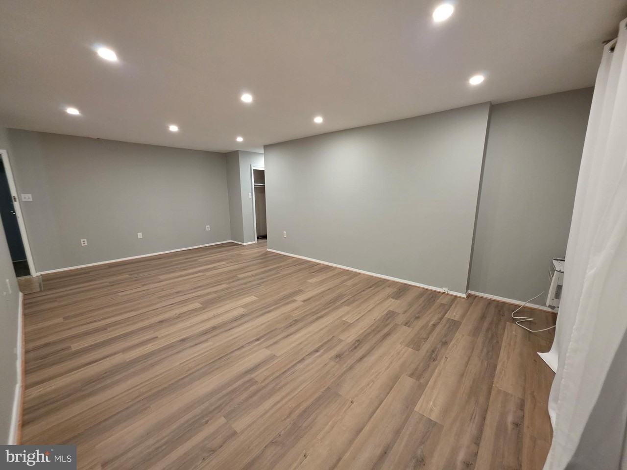 3245 Rio Dr Apt 204 #204 - Photo 3 of 34