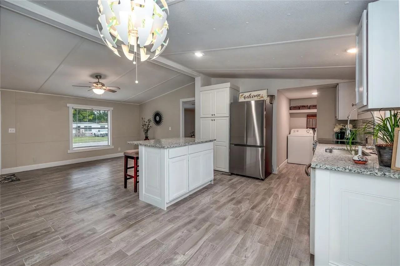 1510 Hilltop Rd - Photo 3 of 13