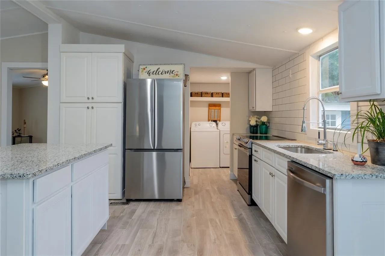 1510 Hilltop Rd - Photo 5 of 13