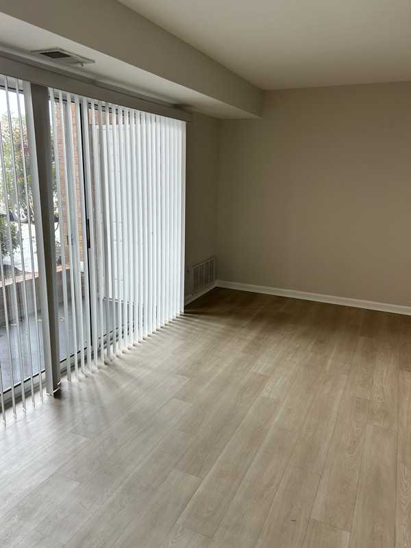 1805 William St #8B - Photo 6 of 8