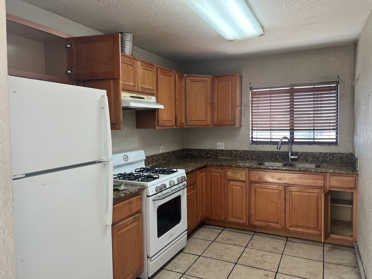 6350 Bissell St #A - Photo 6 of 8