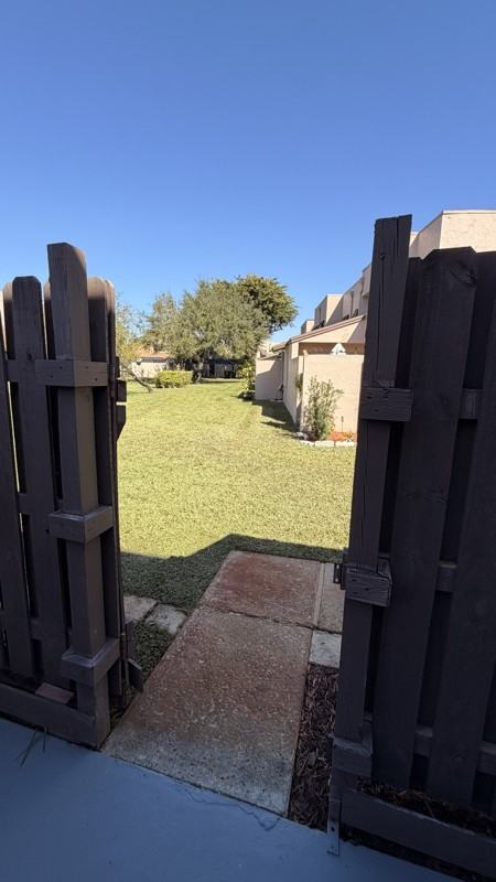 1276 Nwterrace - Photo 3 of 16