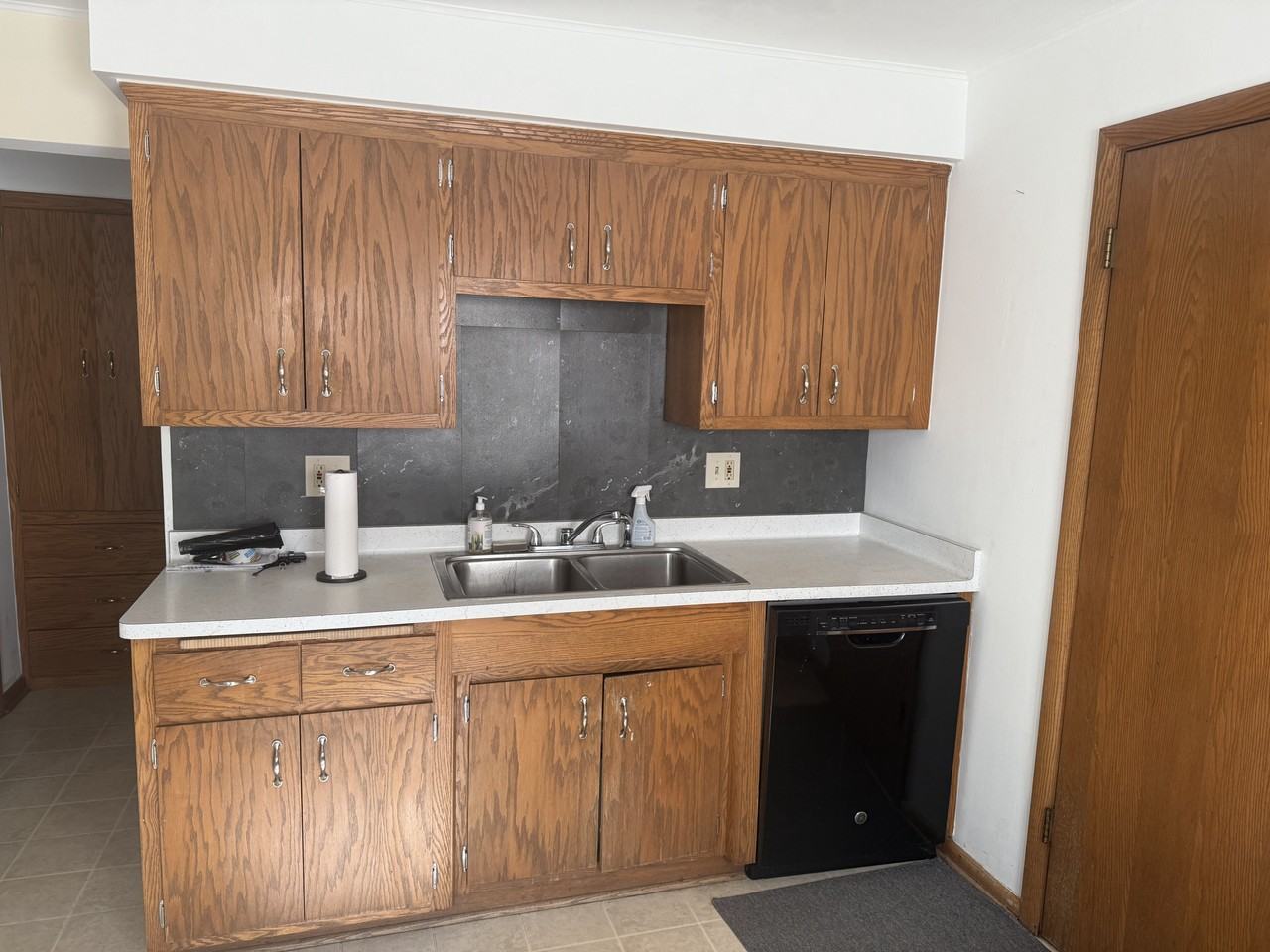 3012 S Herman St - Photo 6 of 15