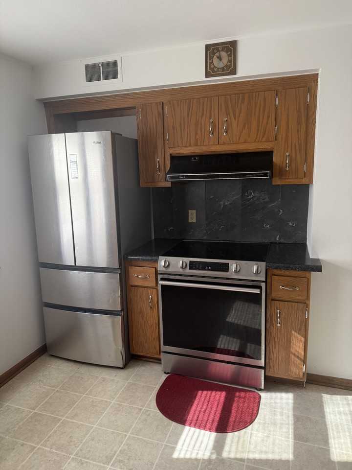 3012 S Herman St - Photo 7 of 15