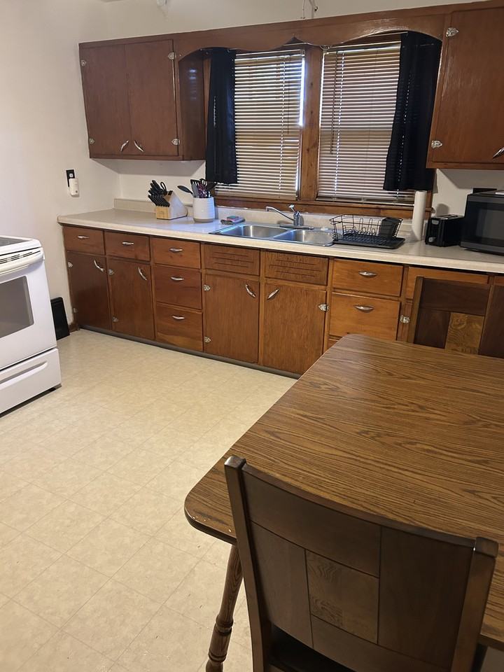 603 16th Ave - Photo 4 of 6