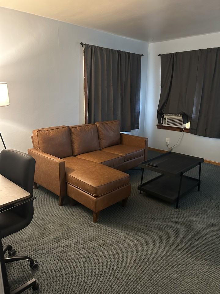 603 16th Ave - Photo 5 of 6