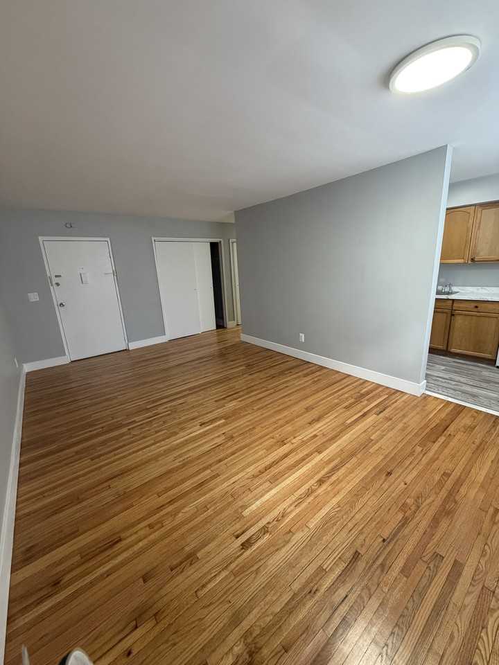 2428 Saint Georges Ave #4A - Photo 2 of 7