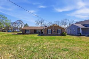 1325 Sun Valley Rd - Photo 1 of 1