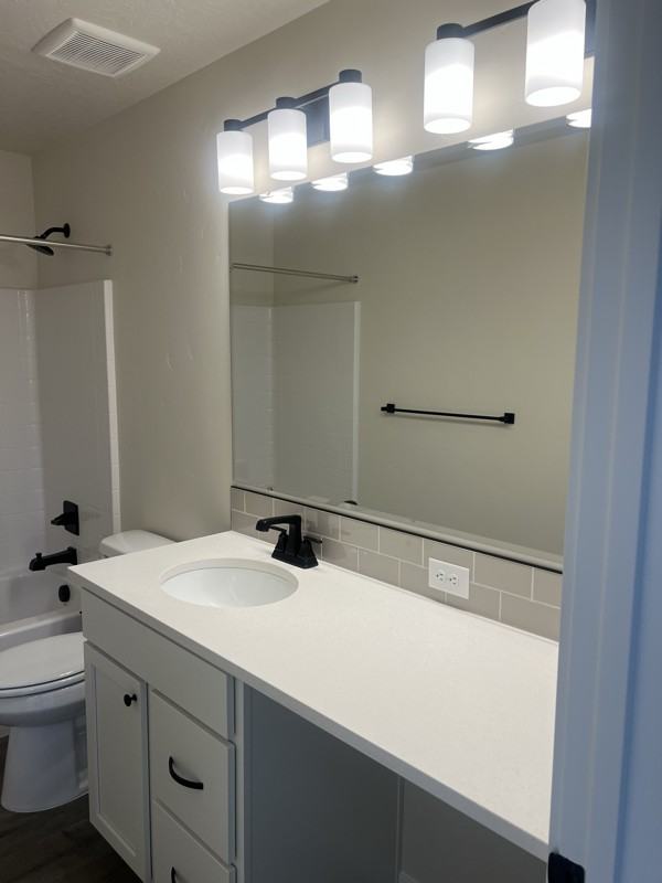 10114 Longtail Dr - Photo 7 of 17