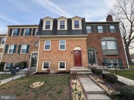 featured image of 11353 Cromwell Ct