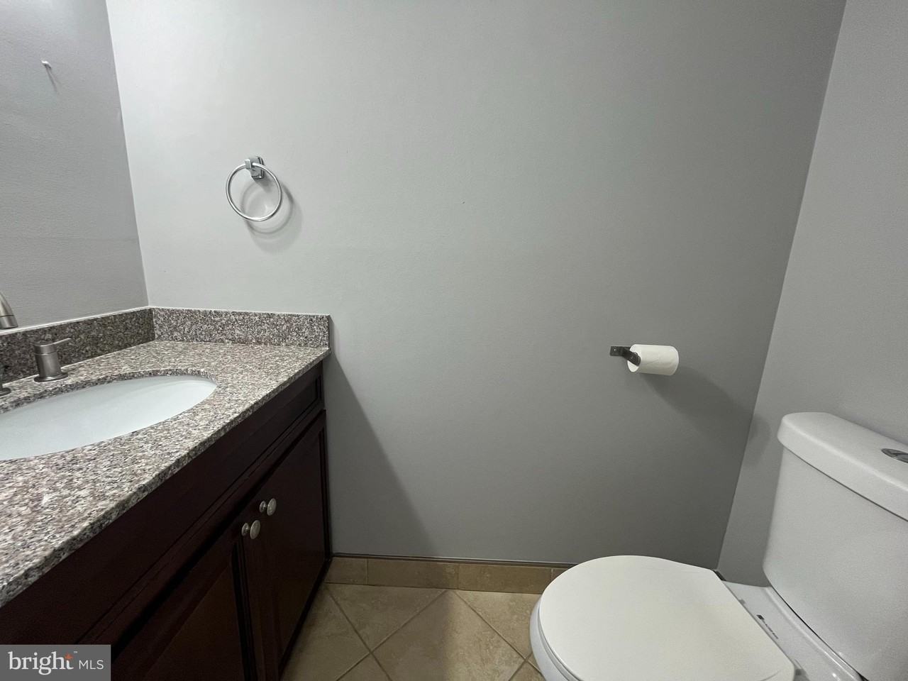 11353 Cromwell Ct - Photo 5 of 34