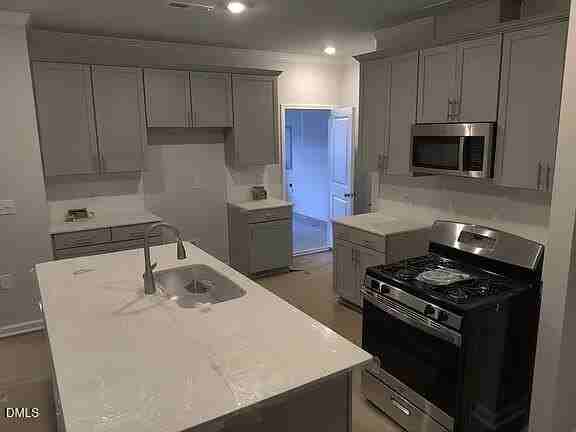 956 Maple Branch Cir - Photo 5 of 33