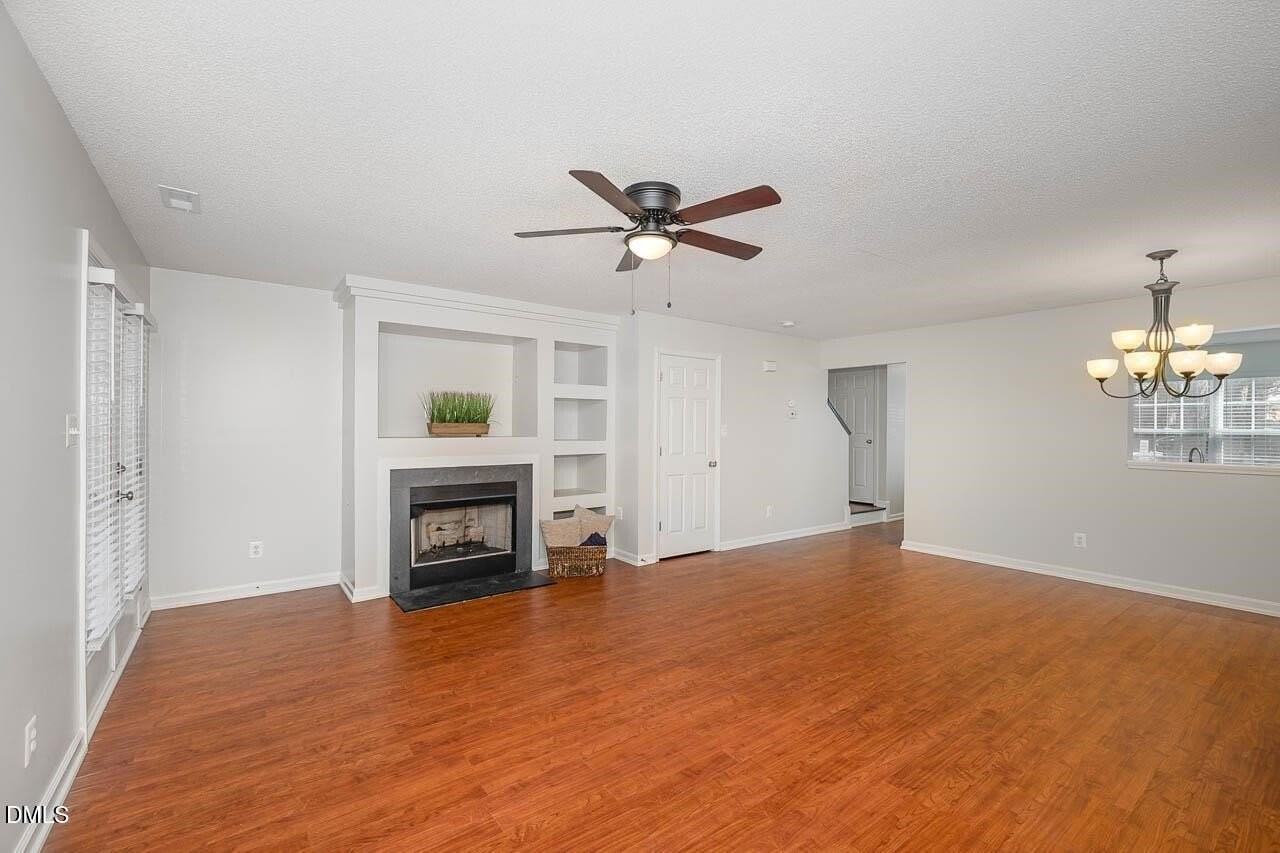 223 Virens Dr - Photo 4 of 9