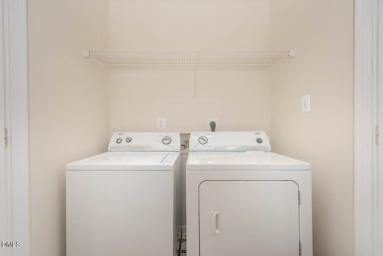 223 Virens Dr - Photo 7 of 9