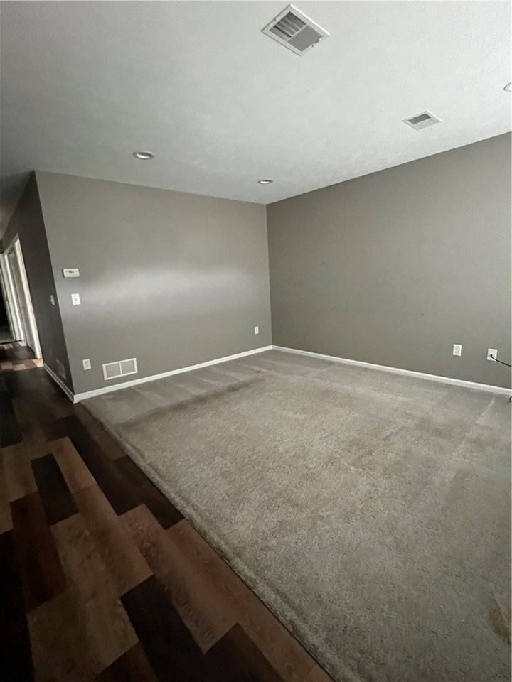 917 Market St #1 - Photo 4 of 22