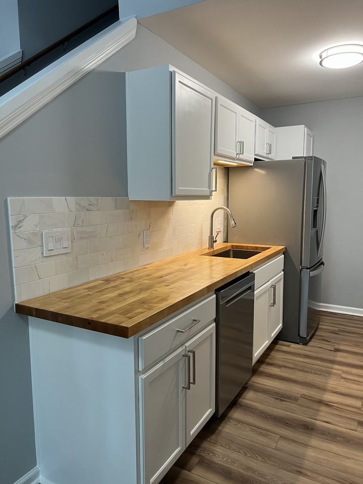 137 Southern Dunes Dr #B - Photo 6 of 35