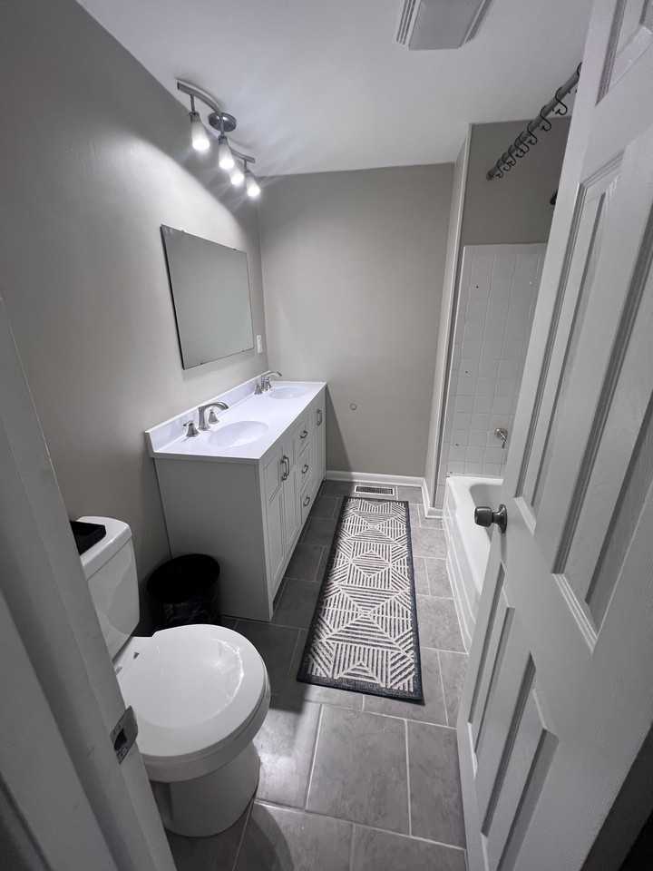 1147 Darby Ln #NA - Photo 7 of 12