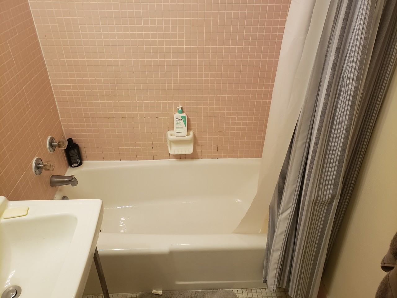 233 N Craig St #401 - Photo 5 of 16