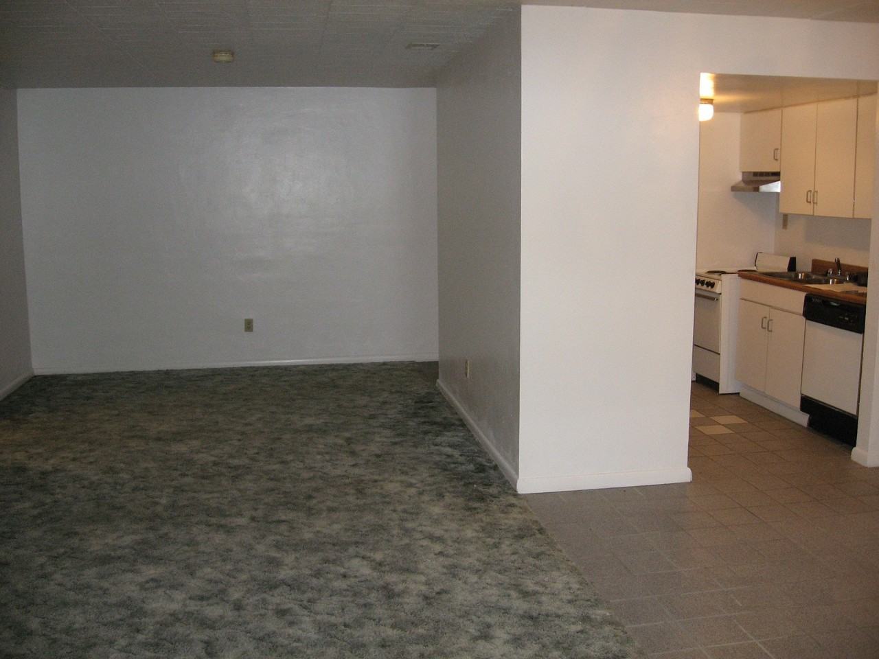 3279 Babcock Blvd #18 - Photo 4 of 6