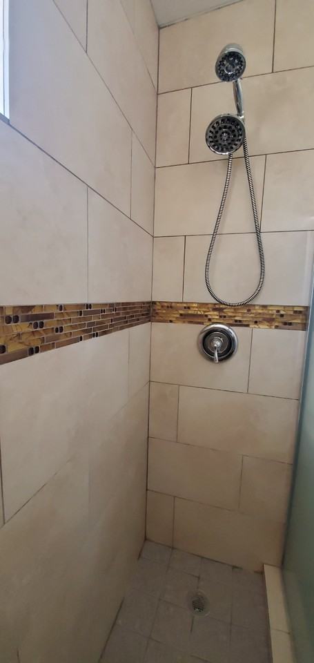 6107 1/2 Piedmont Ave #4 - Photo 6 of 9