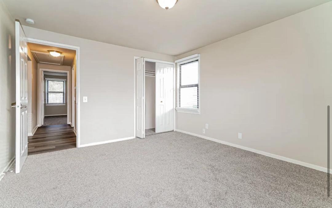 2515 Locust Ave W #NA - Photo 6 of 6