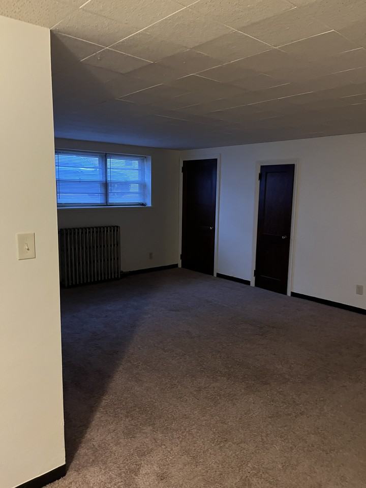 411 S High St #1 - Photo 5 of 14