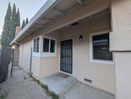 featured image of 633 Easton Dr #NA