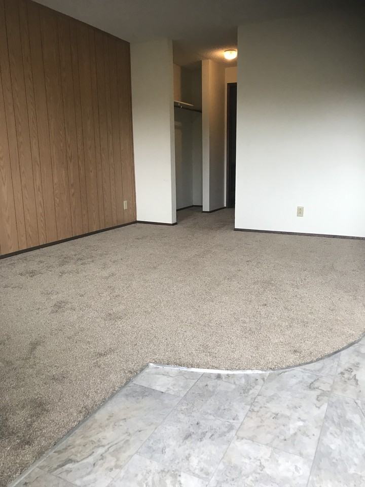 1211 Bancroft St #3 - Photo 3 of 26