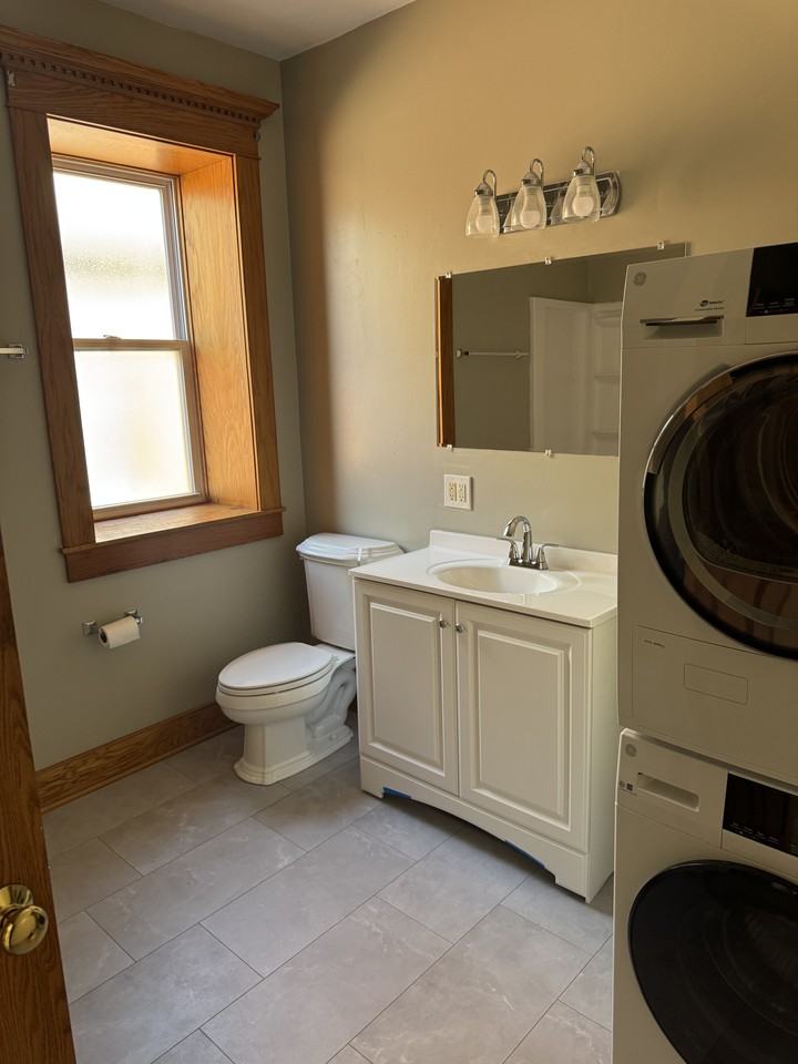 504 Bellefontaine Ave #2 - Photo 6 of 14