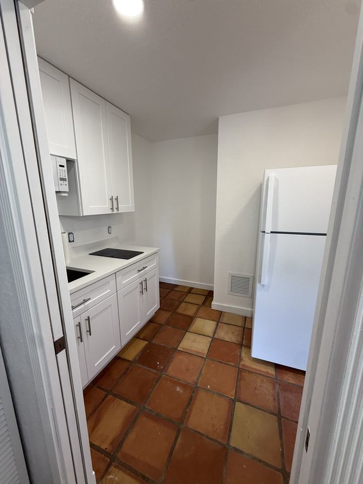 18726 50th St N #NA - Photo 2 of 10