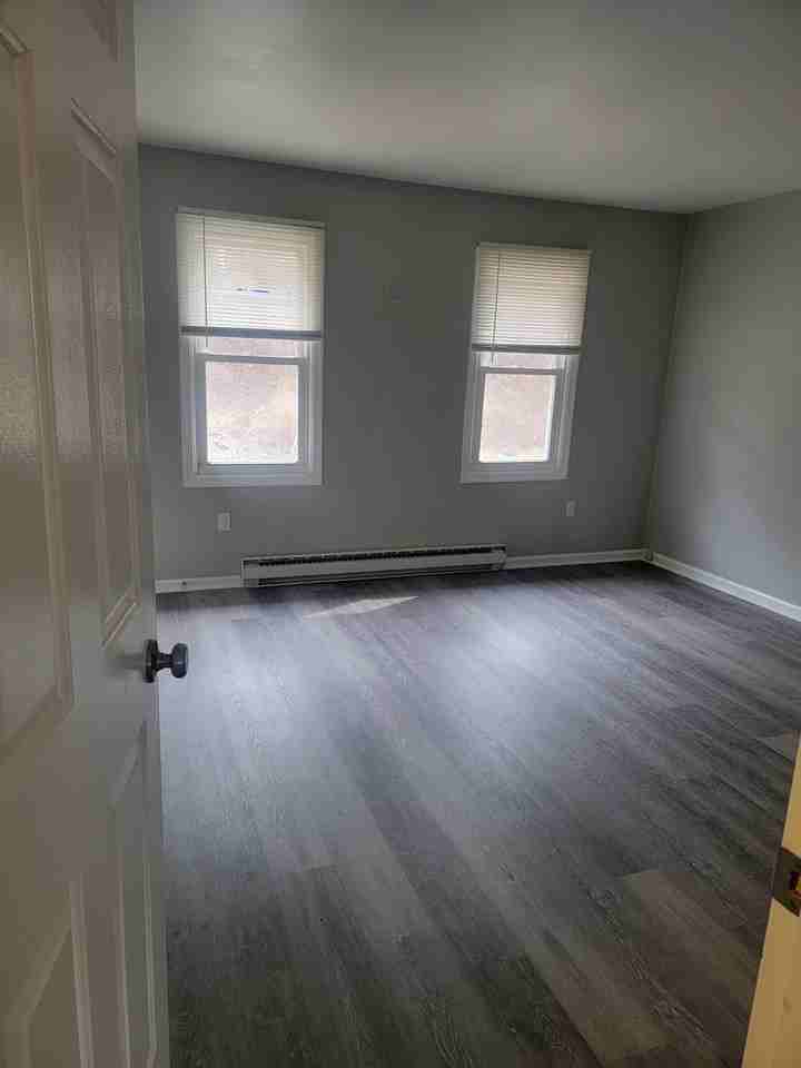 1737 1st St #1737 - Photo 3 of 7