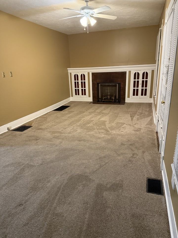 644 S 40th St #NA - Photo 2 of 24