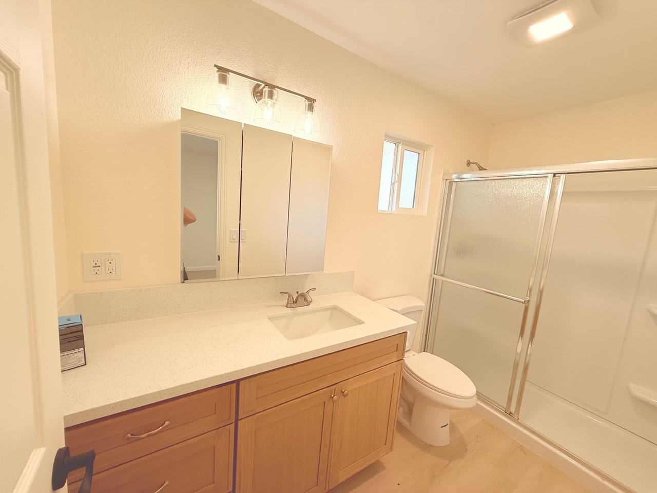 1561 Royal Way #NA - Photo 7 of 13