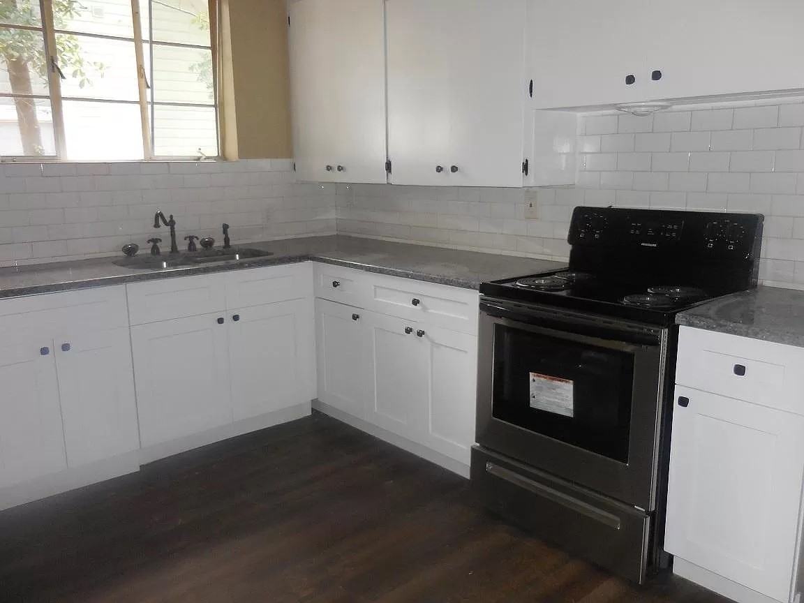 1003 E 15th Ave #NA - Photo 5 of 10