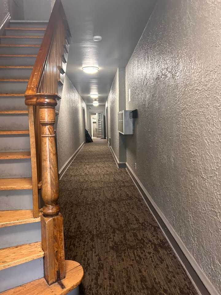 1922 1922 N. Palmer - 01 #01 - Photo 3 of 6