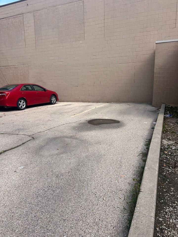 1922 1922 N. Palmer - 01 #01 - Photo 4 of 6