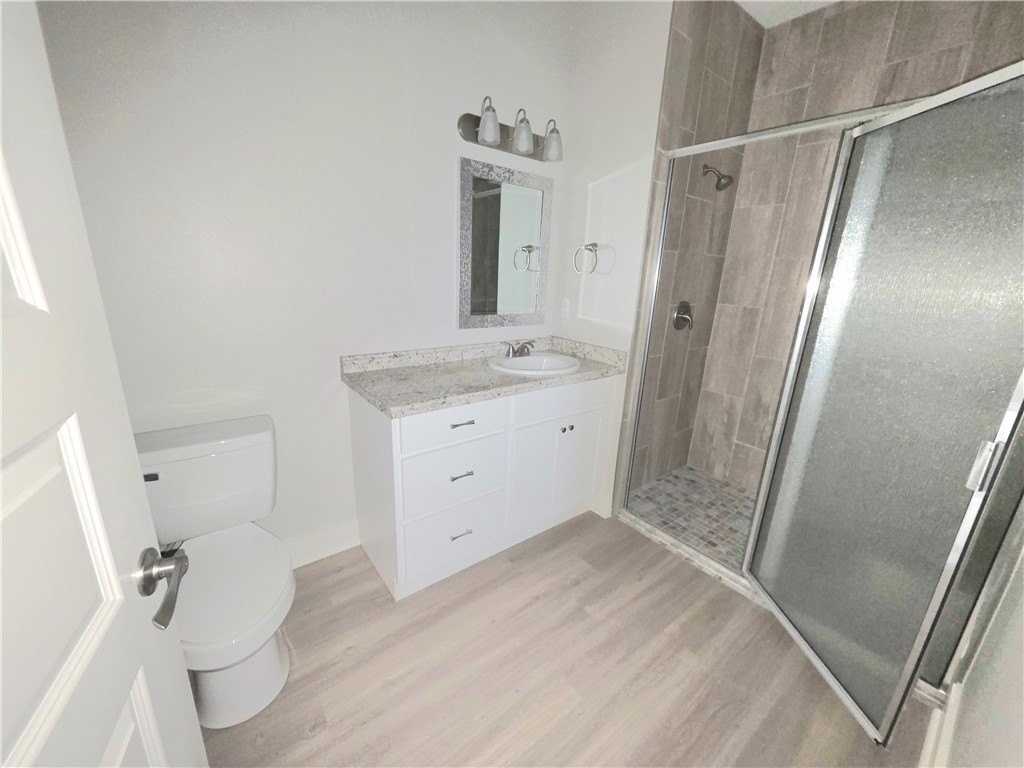 121 Mirage Ln - Photo 7 of 9